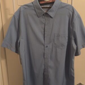 Men's Light Blue Short Sleeve Shirt